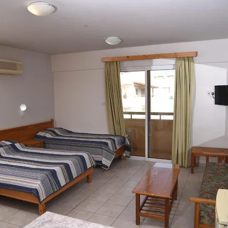 아파트호텔 Elysso 라르나카