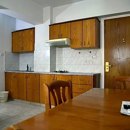 Elysso 3* לרנקה