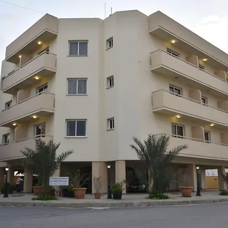 Elysso Aparthotel 2*