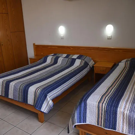 Elysso Aparthotel Larnaca
